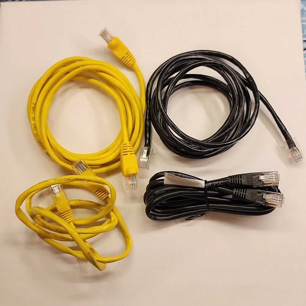 4 Piece Cat 5.e Cord Lot - Multiple Sizes